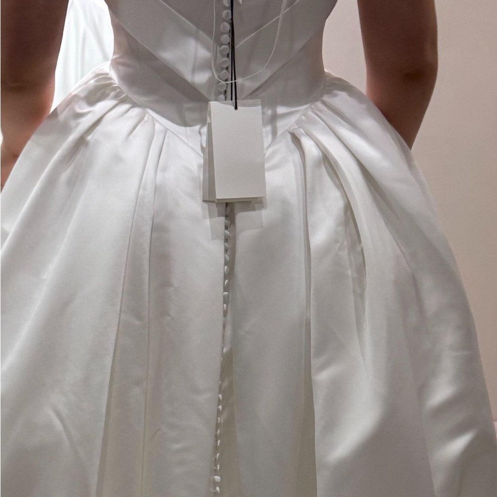 Justin Alexander Signature “Joan” Wedding Dress